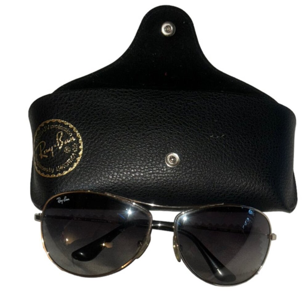 Ray-Ban Classic Aviator silver metal charcoal hue glass sunglasses UNISEX
